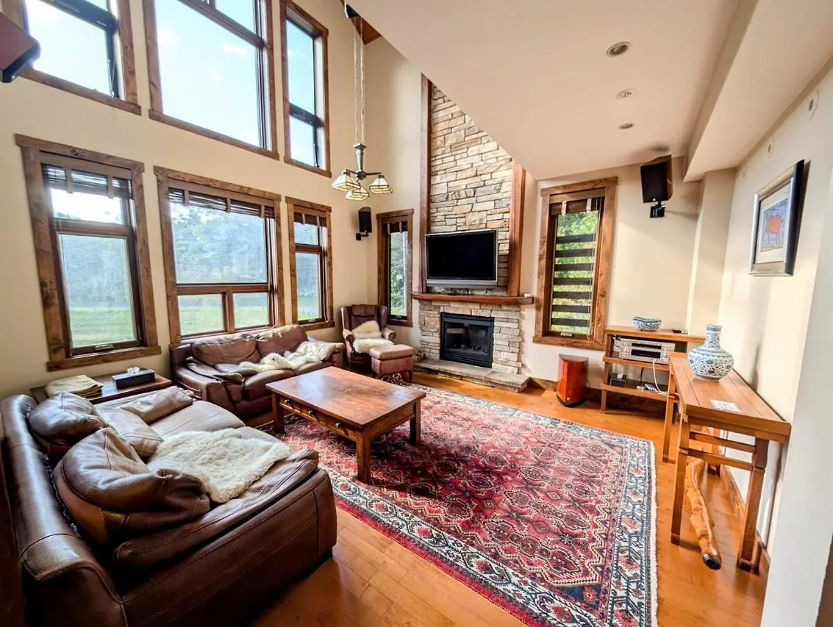 Luxury Ski Chalet Solitude In Hanazono, Niseko 큐찬 일본